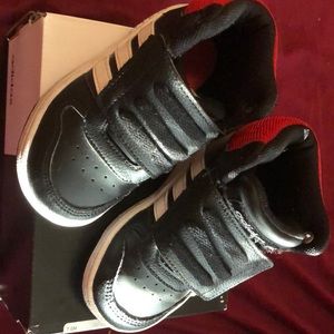 Toddler boy sneakers